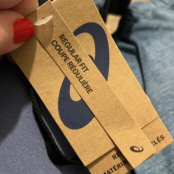 Men’s ASICS regular fit tech pants - Picture 14 of 15